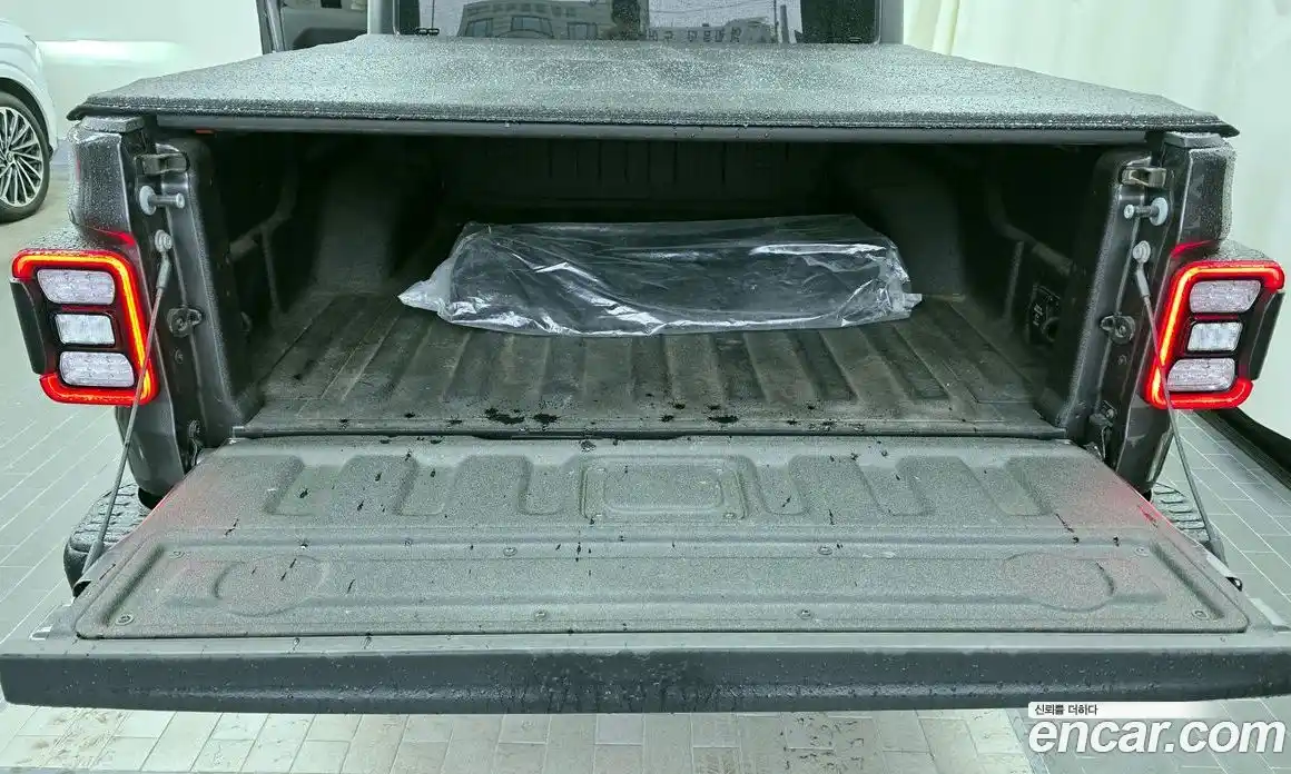 Jeep Gladiator 2021 3.6 Автомат в Москве № 273205, фото 19