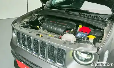 Jeep Renegade 2021 2.4 Автомат в Москве № 273265, миниатюра 8