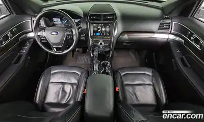 Ford Explorer 2017 2.3 Автомат в Москве № 273418, миниатюра 6