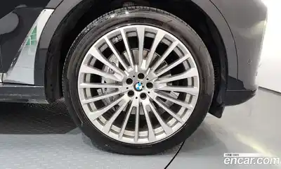 BMW X7 2021 3.0 Автомат в Москве № 282451, миниатюра 4