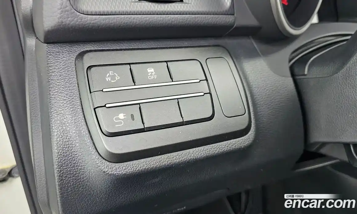 SsangYong TIBOLI 2017 1.6 Автомат в Москве № 28525, фото 10