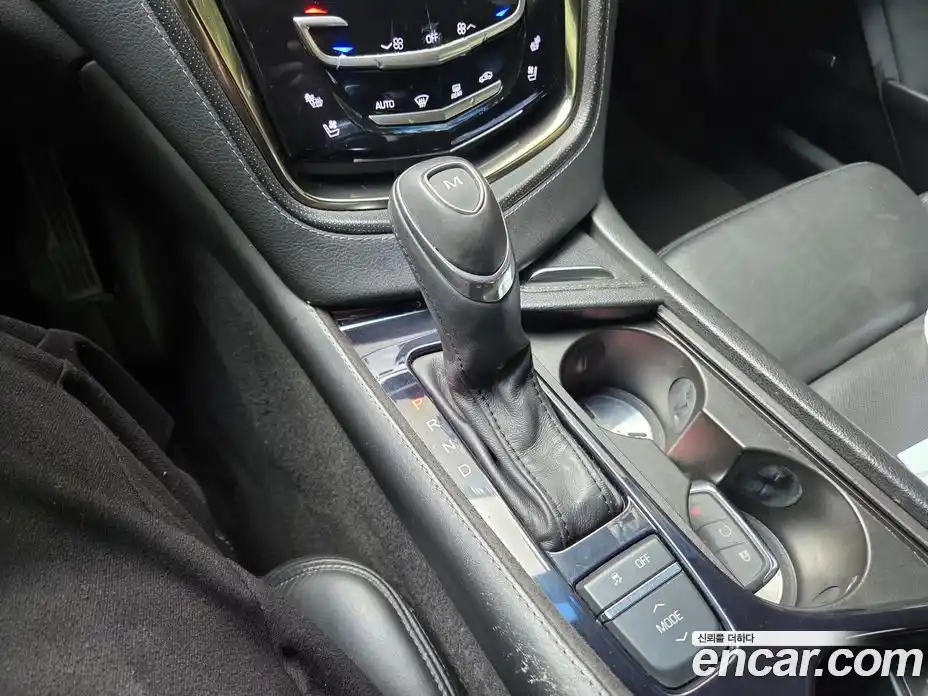 Cadillac CTS 2015 2.0 Автомат в Москве № 285599, фото 15