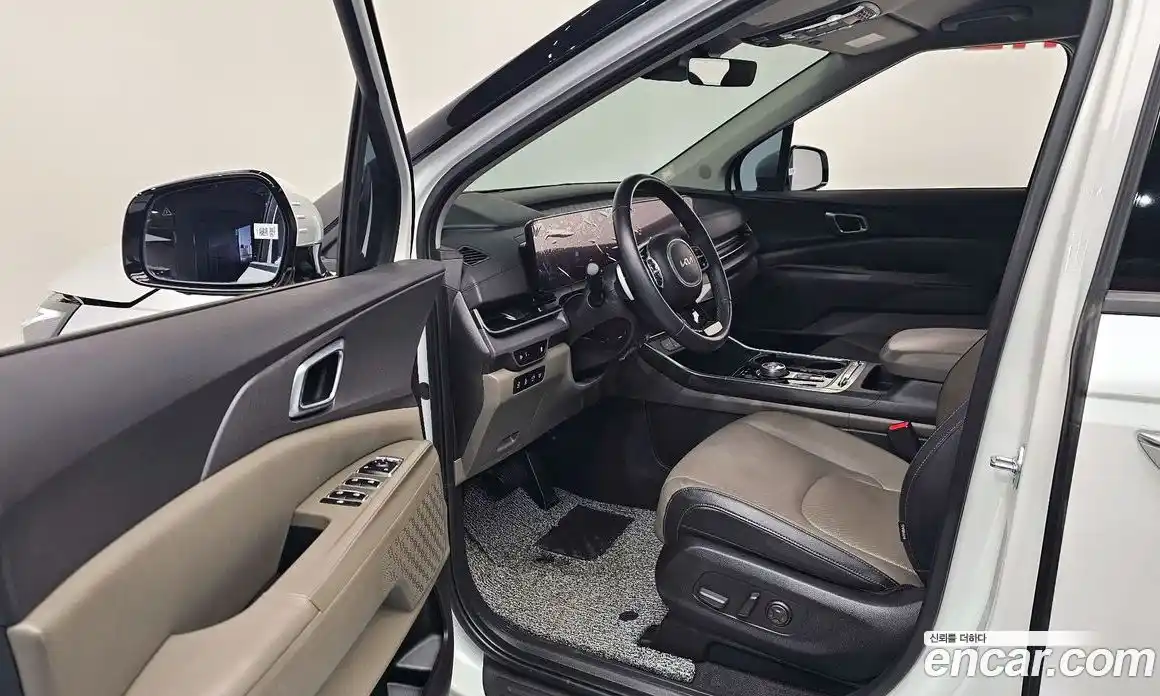 Kia Canival 2025 2.2 Автомат в Москве № 287322, фото 14