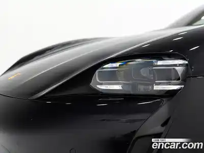 Porsche Taycan 2024 0.1 Автомат в Москве № 297531, миниатюра 11