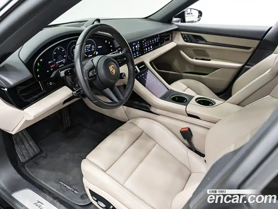 Porsche Taycan 2024 0.1 Автомат в Москве № 297531, фото 20