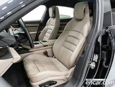 Porsche Taycan 2024 0.1 Автомат в Москве № 297531, миниатюра 10