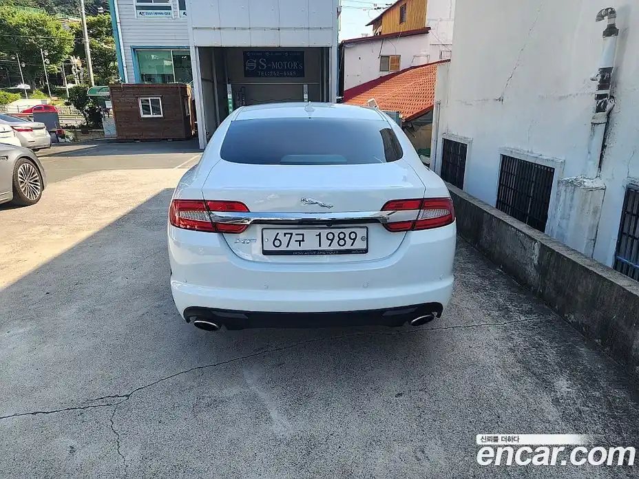 Jaguar XF 2014 2.0 Автомат в Москве № 305209, фото 5