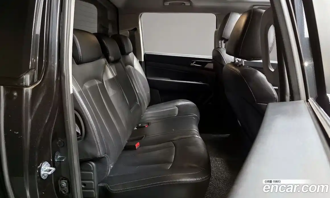 SsangYong Rexton 2018 2.2 Автомат в Москве № 30822, фото 17