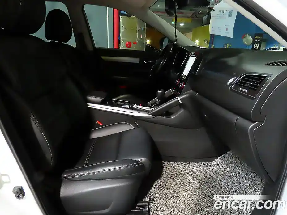 Renault QM6 2020 2.0 Автомат в Москве № 316943, фото 12