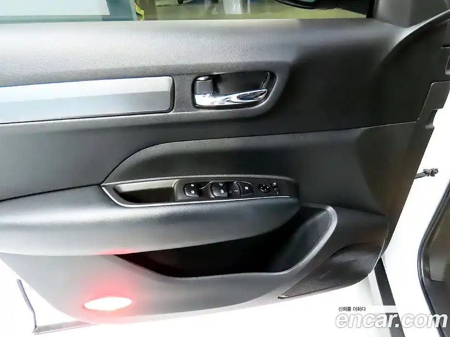 Renault QM6 2020 2.0 Автомат в Москве № 316943, фото 17