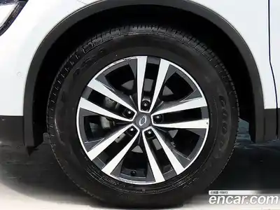 Renault QM6 2020 2.0 Автомат в Москве № 316943, миниатюра 5