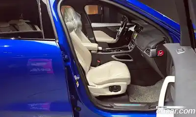 Jaguar F-Pace 2017 3.0 Автомат в Москве № 320231, миниатюра 7