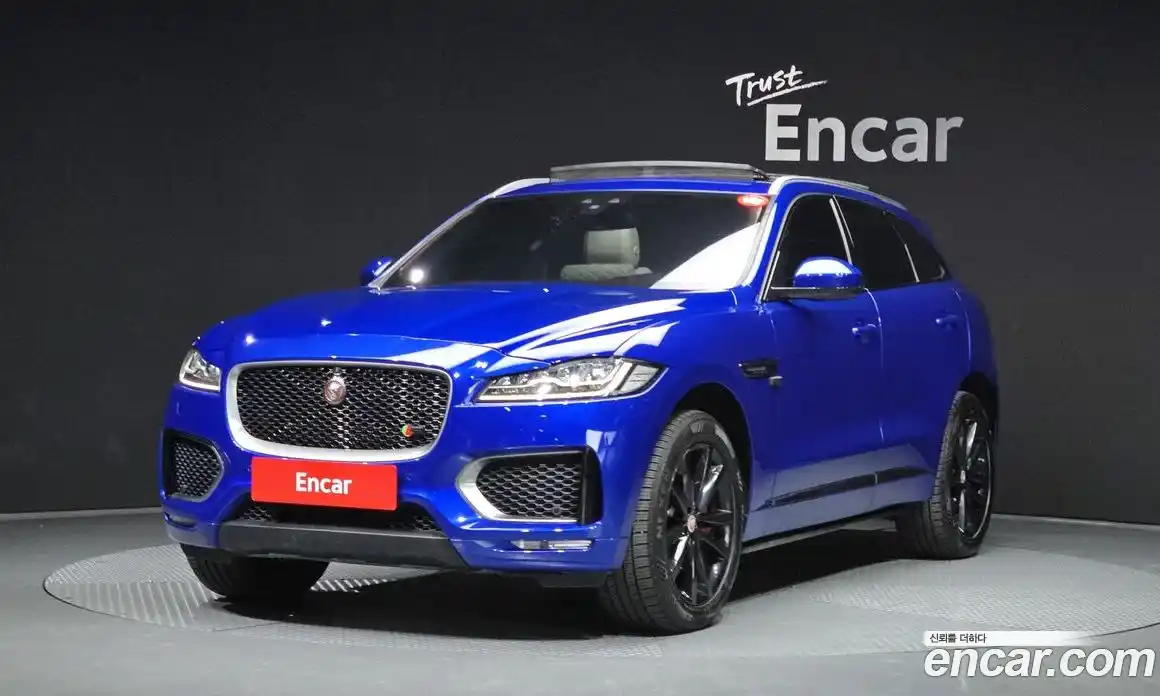 Jaguar F-Pace 2017 3.0 Автомат в Москве № 320231, фото 8