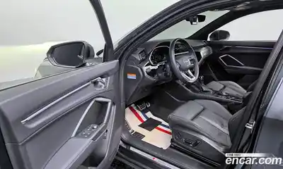 Audi Q3 2023 2.0 Автомат в Москве № 325381, миниатюра 12