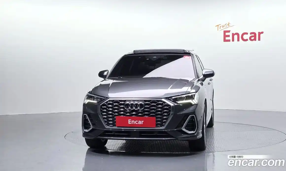 Audi Q3 2023 2.0 Автомат в Москве № 325381, фото 4