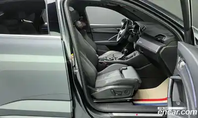 Audi Q3 2023 2.0 Автомат в Москве № 325381, миниатюра 10