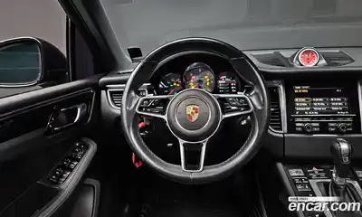 Porsche Macan 2015 3.0 Автомат в Москве № 326979, миниатюра 9
