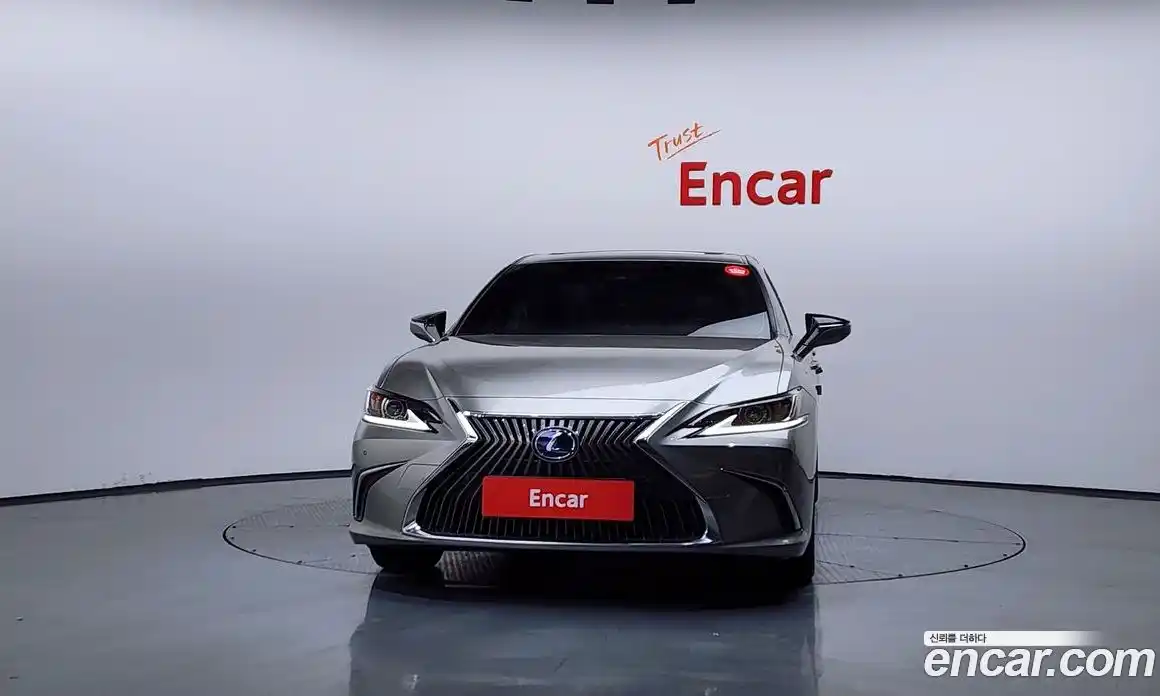 Lexus ES 2021 2.5 Автомат в Москве № 334321, фото 17