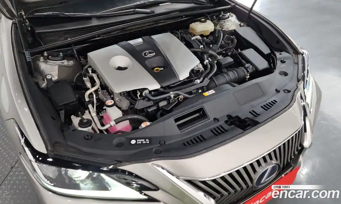 Lexus ES 2021 2.5 Автомат в Москве № 334321, фото 19