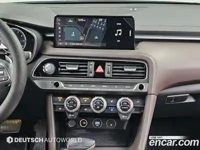Genesis G70 2023 2.0 Автомат в Москве № 339377, миниатюра 12