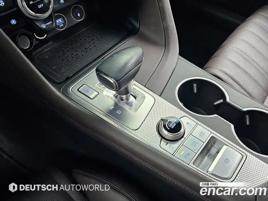 Genesis G70 2023 2.0 Автомат в Москве № 339377, фото 14