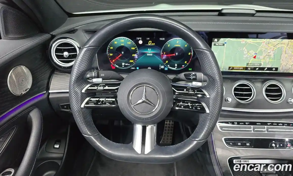 Mercedes-Benz E-Class 2022 1.9 Автомат в Москве № 340758, фото 13