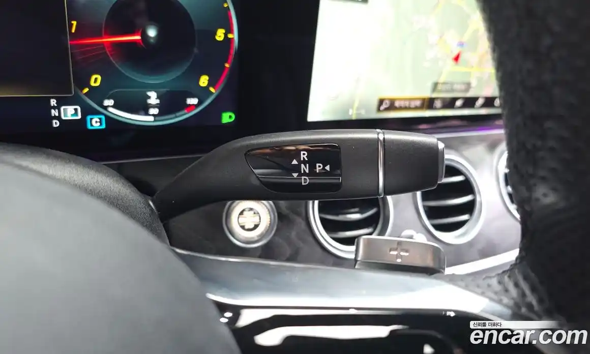 Mercedes-Benz E-Class 2022 1.9 Автомат в Москве № 340758, фото 9