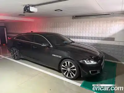Jaguar XJ 2019 3.0 Автомат в Москве № 364404, миниатюра 3