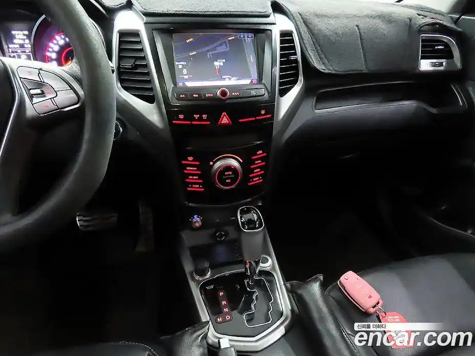 SsangYong TIBOLI 2015 1.6 Автомат в Москве № 36586, фото 12