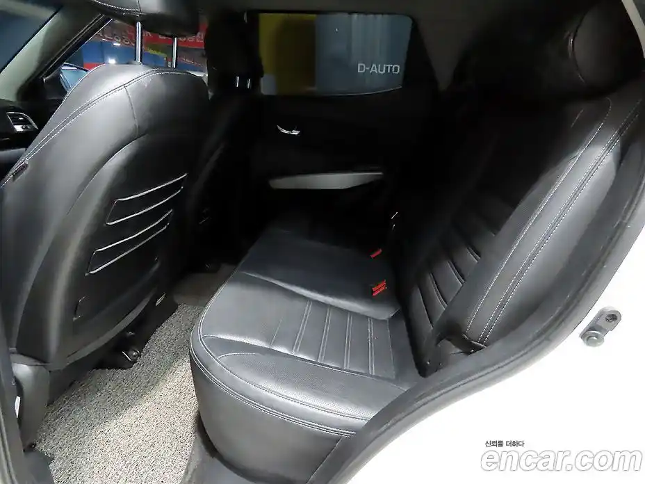 SsangYong TIBOLI 2015 1.6 Автомат в Москве № 36586, фото 7