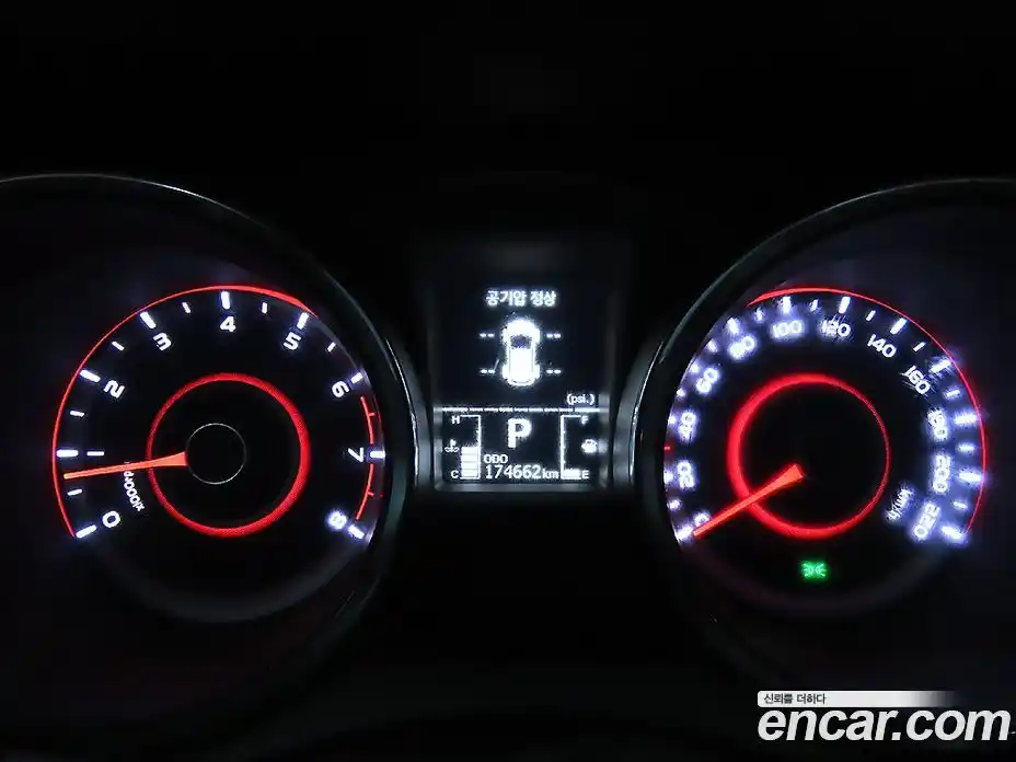 SsangYong TIBOLI 2015 1.6 Автомат в Москве № 36586, фото 10