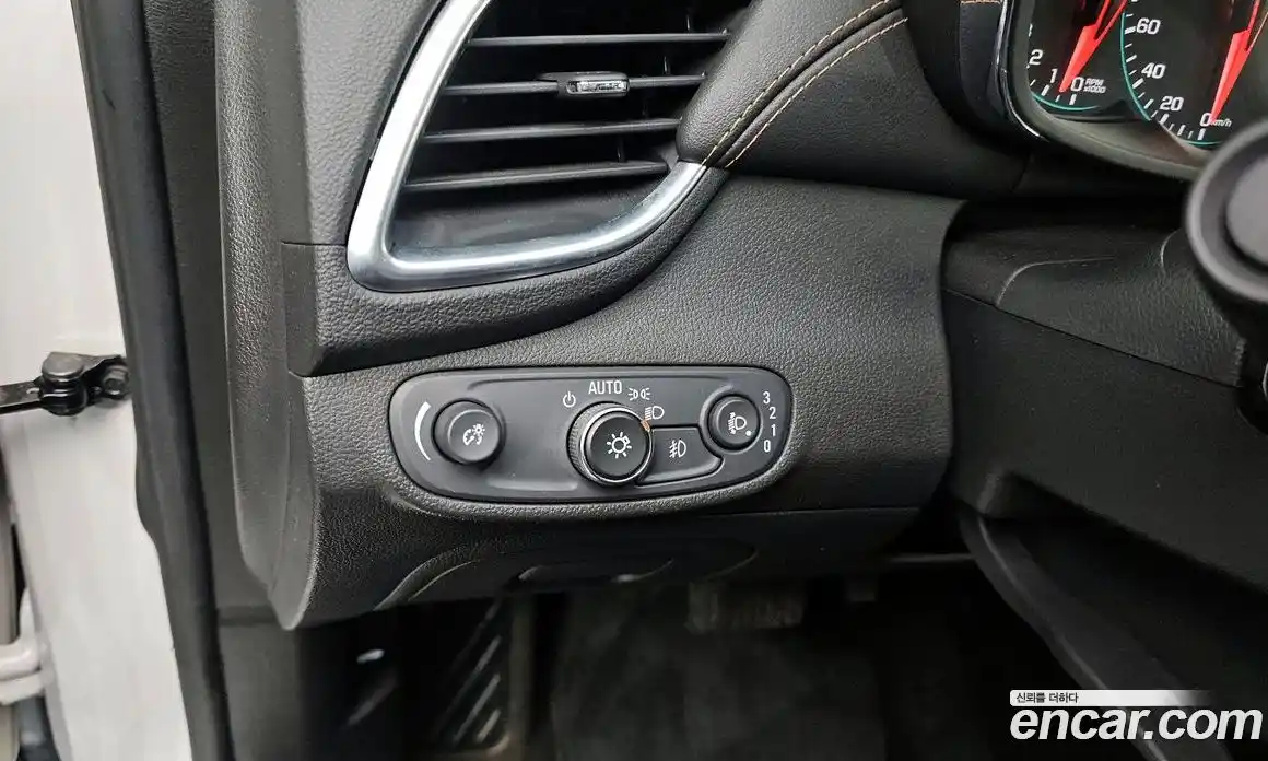 Chevrolet Trax 2019 1.4 Автомат в Москве № 36921, фото 14