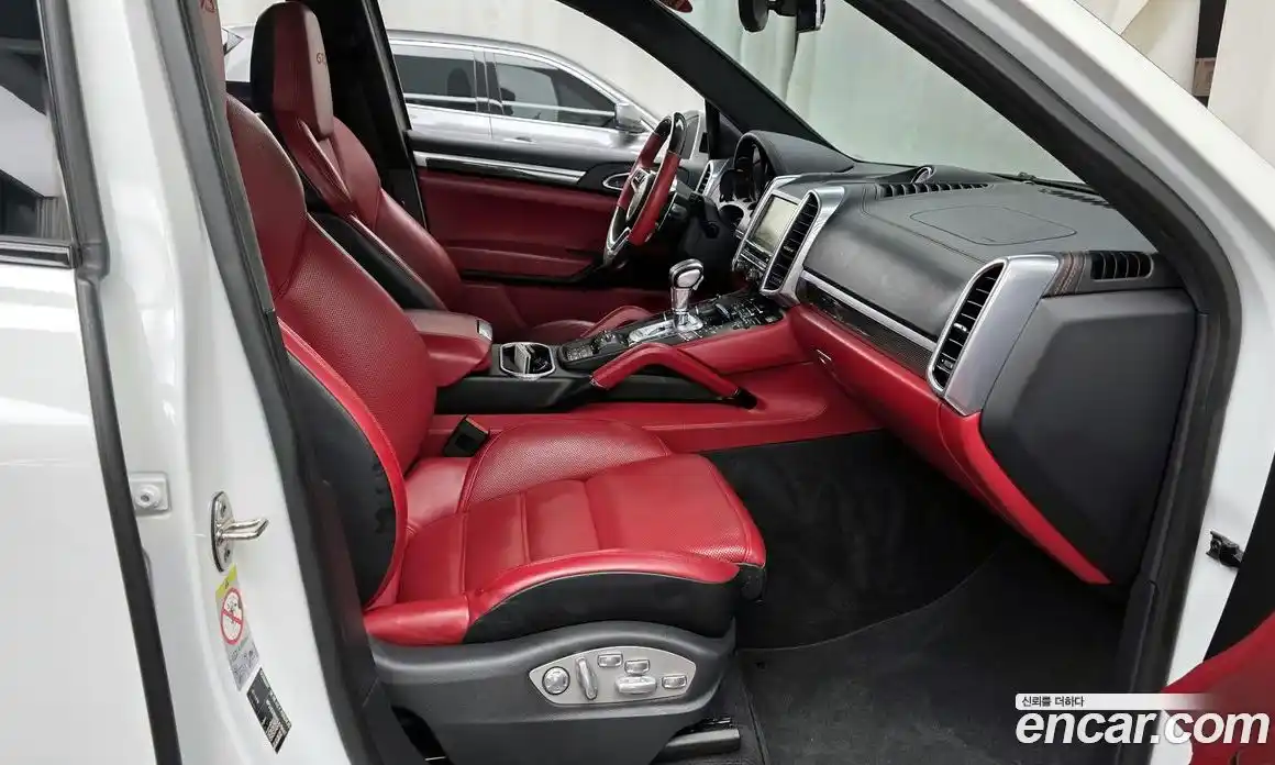 Porsche Cayenne 2016 3.6 Автомат в Москве № 374243, фото 11