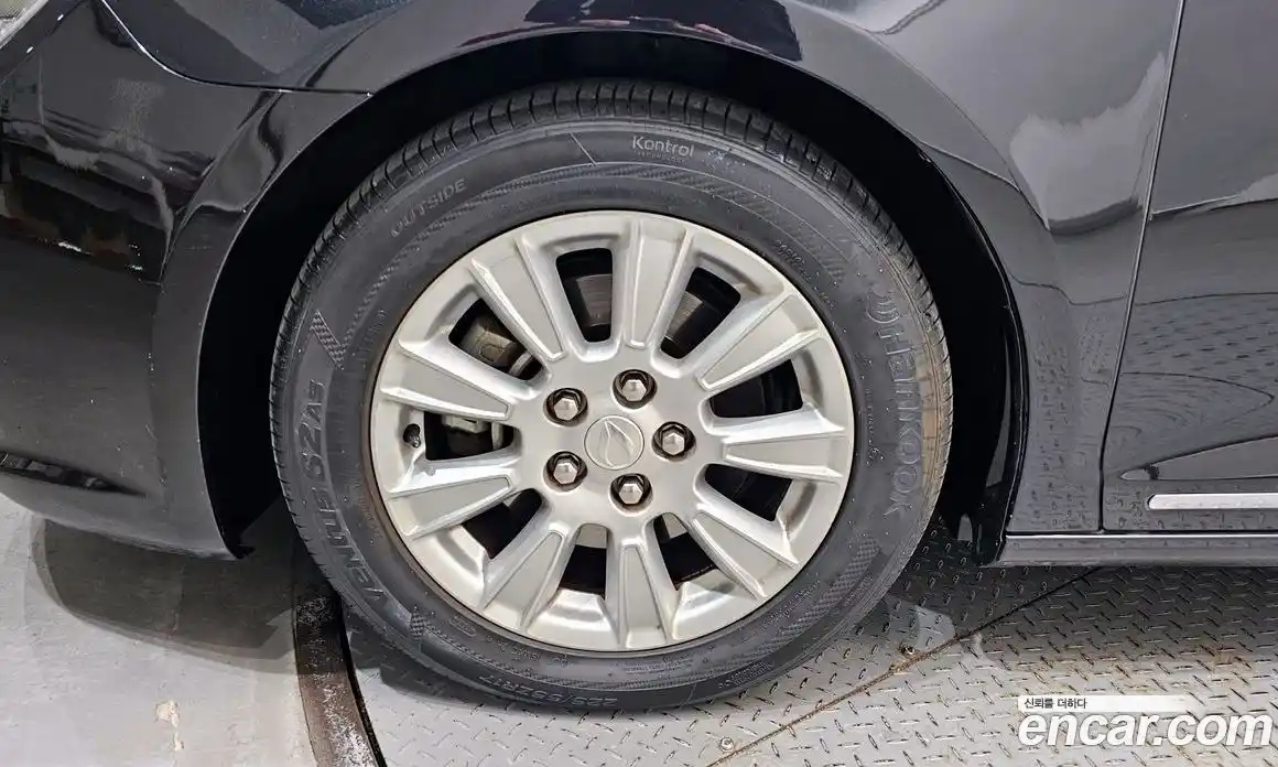 Chevrolet Alpheon 2013 2.4 Автомат в Москве № 38261, фото 11