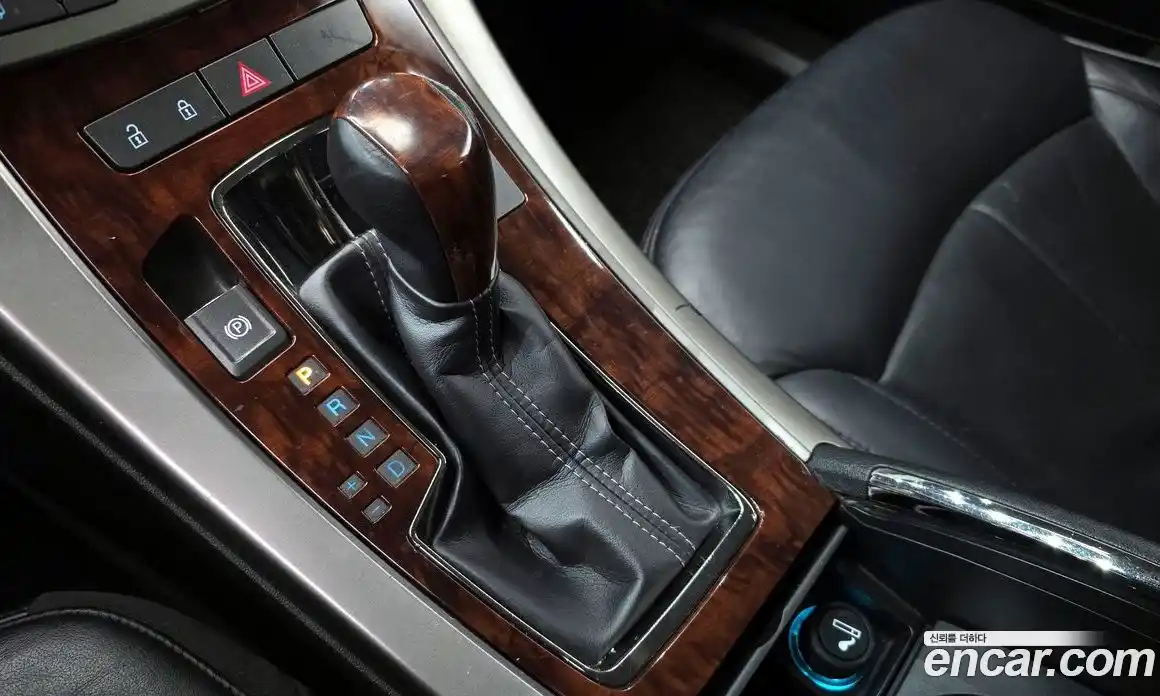 Chevrolet Alpheon 2013 2.4 Автомат в Москве № 38261, фото 5