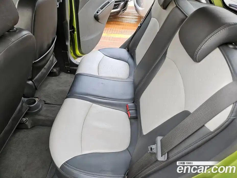 Chevrolet Matiz 2010 1.0 Автомат в Москве № 38284, фото 13