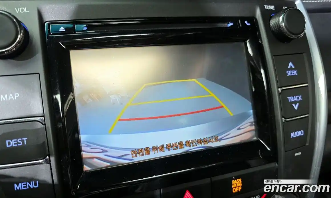 Toyota Camry 2017 2.5 Автомат в Москве № 383927, фото 16