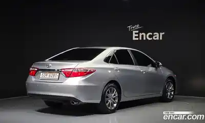 Toyota Camry 2017 2.5 Автомат в Москве № 383927, миниатюра 2