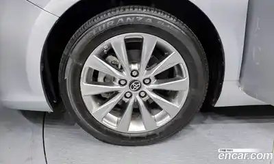 Toyota Camry 2017 2.5 Автомат в Москве № 383927, миниатюра 5