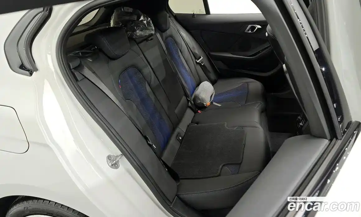 BMW 1-Series 2024 2.0 Автомат в Москве № 384858, фото 12