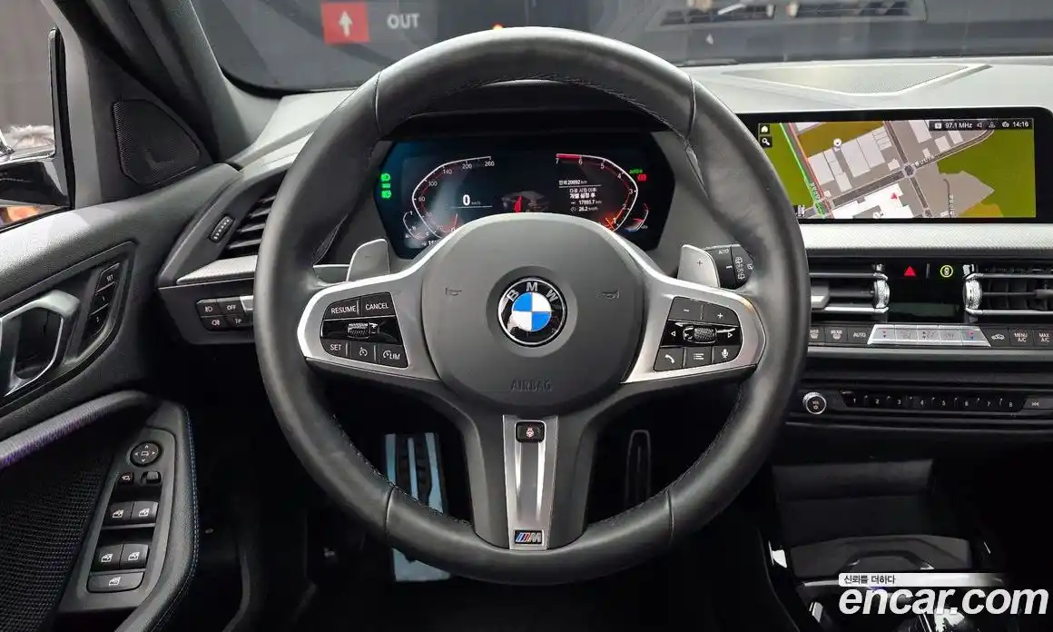 BMW 1-Series 2024 2.0 Автомат в Москве № 384858, фото 13