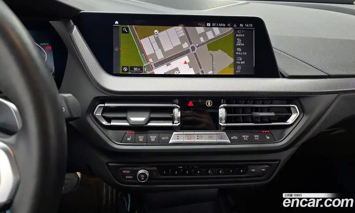 BMW 1-Series 2024 2.0 Автомат в Москве № 384858, фото 16