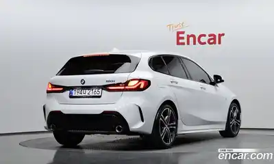 BMW 1-Series 2024 2.0 Автомат в Москве № 384858, миниатюра 2