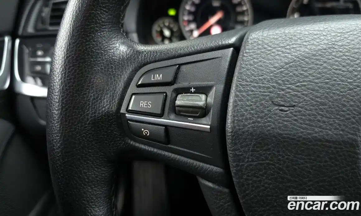 BMW 5-Series 2016 2.0 Автомат в Москве № 388214, фото 17