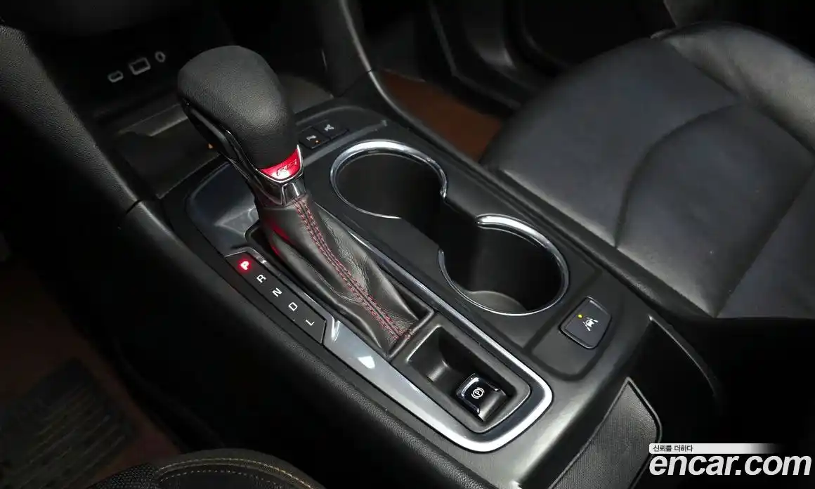 Chevrolet Equinox 2020 1.6 Автомат в Москве № 389739, фото 9