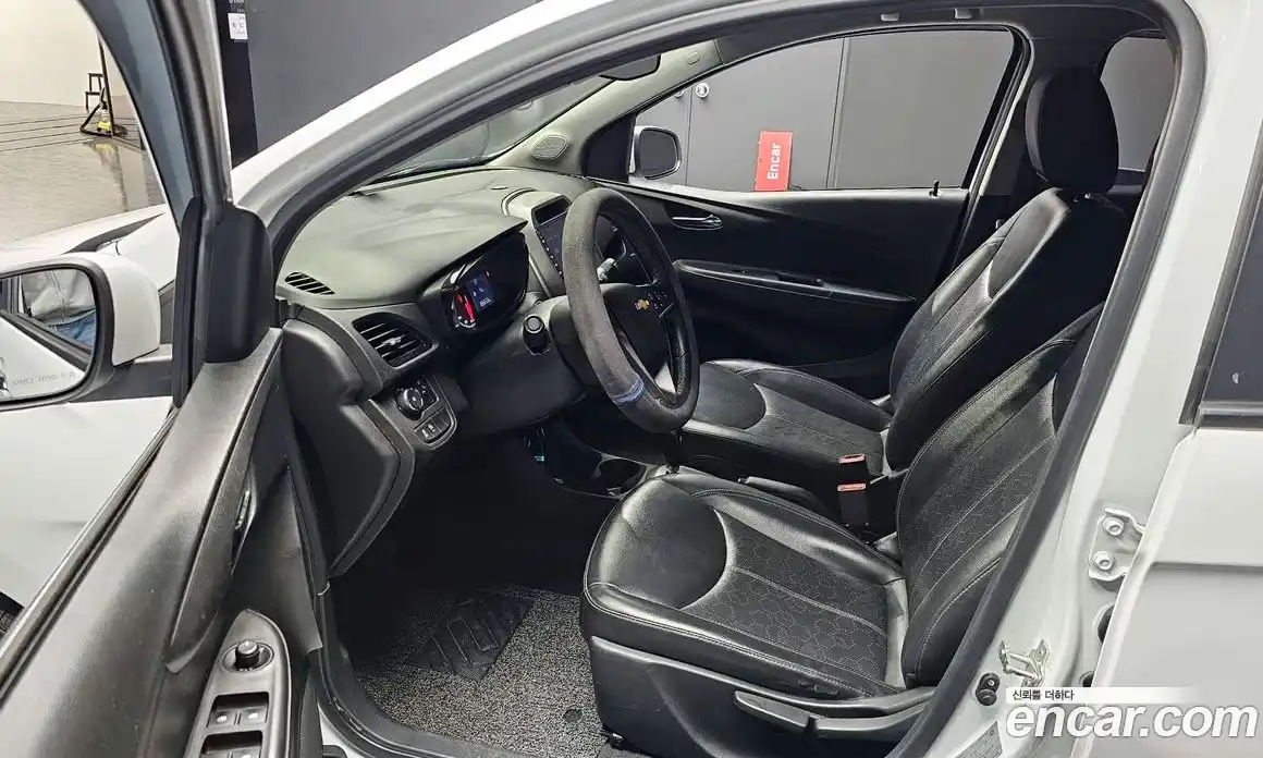 Chevrolet Spark 2017 1.0 Автомат в Москве № 39631, фото 10