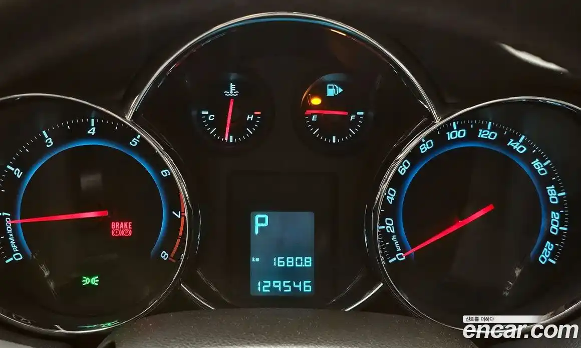 Chevrolet Cruze 2011 1.6 Автомат в Москве № 40771, фото 15