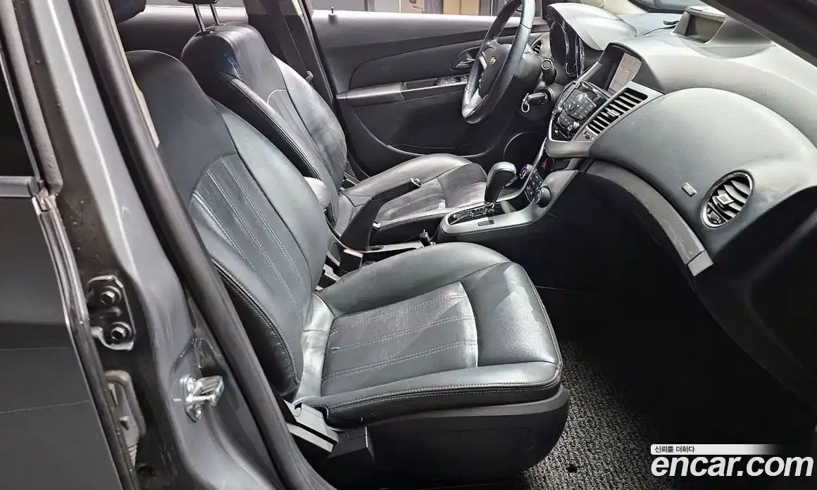 Chevrolet Cruze 2011 1.6 Автомат в Москве № 40771, фото 5