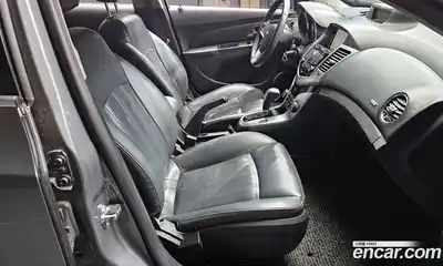 Chevrolet Cruze 2011 1.6 Автомат в Москве № 40771, миниатюра 5