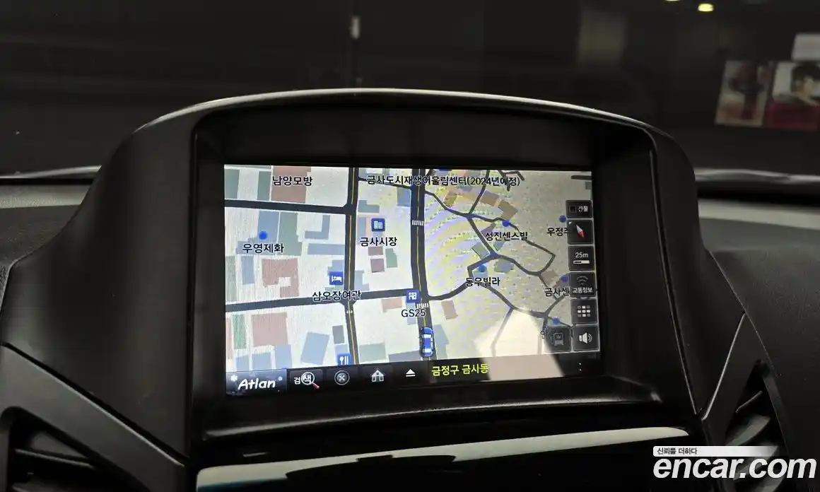 Chevrolet Orlando 2012 2.0 Автомат в Москве № 411027, фото 16